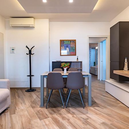 Monopoli Favolosa - Spacious 100Mq Apt. W/ Parking Luaran gambar