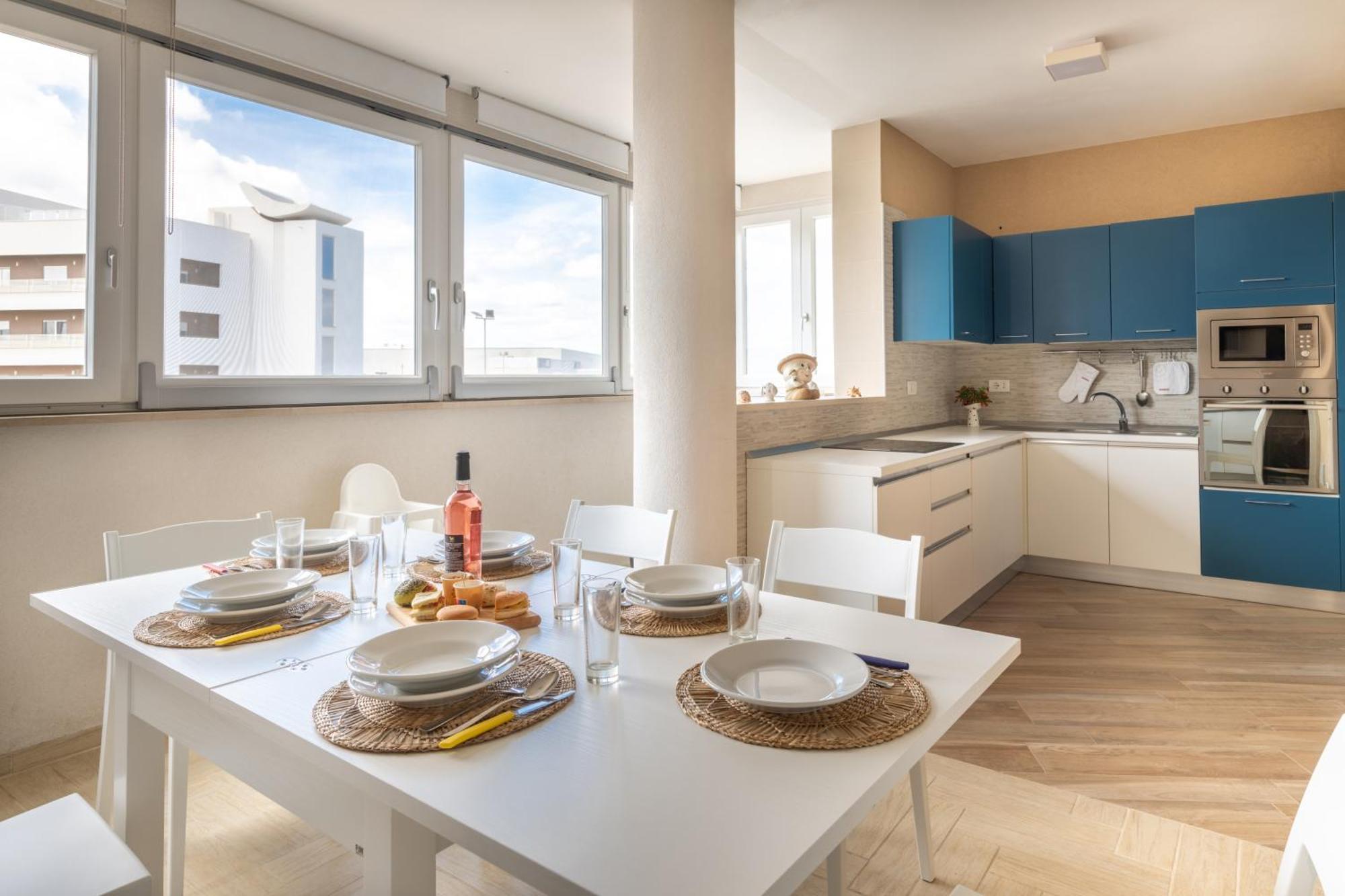 Monopoli Favolosa - Spacious 100Mq Apt. W/ Parking Luaran gambar