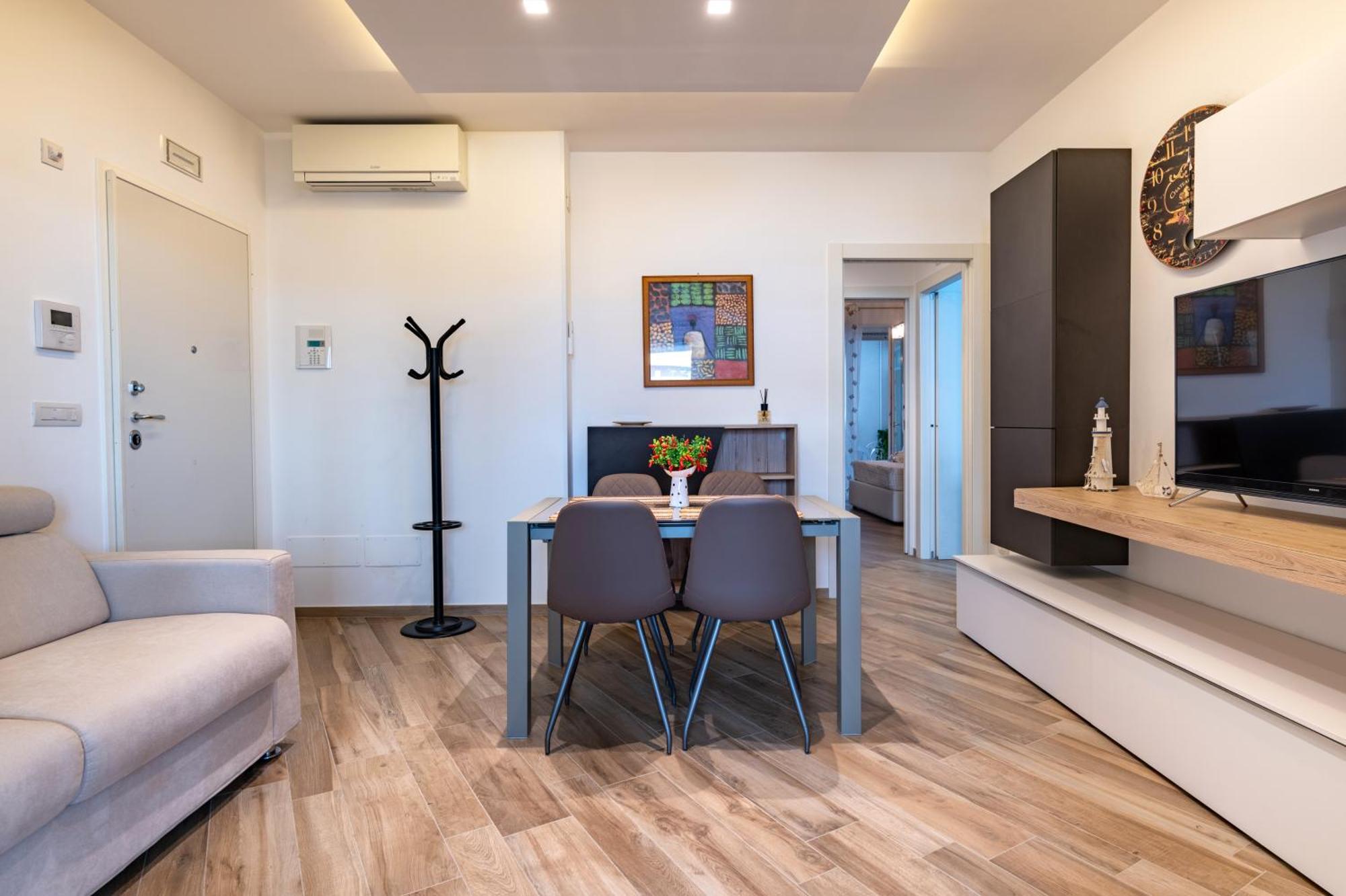 Monopoli Favolosa - Spacious 100Mq Apt. W/ Parking Luaran gambar
